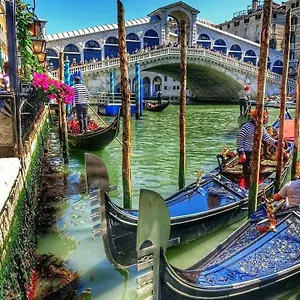 Guest house Alloggio Rialto View Venice