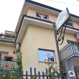 Notti E Dintorni Bed & Breakfast